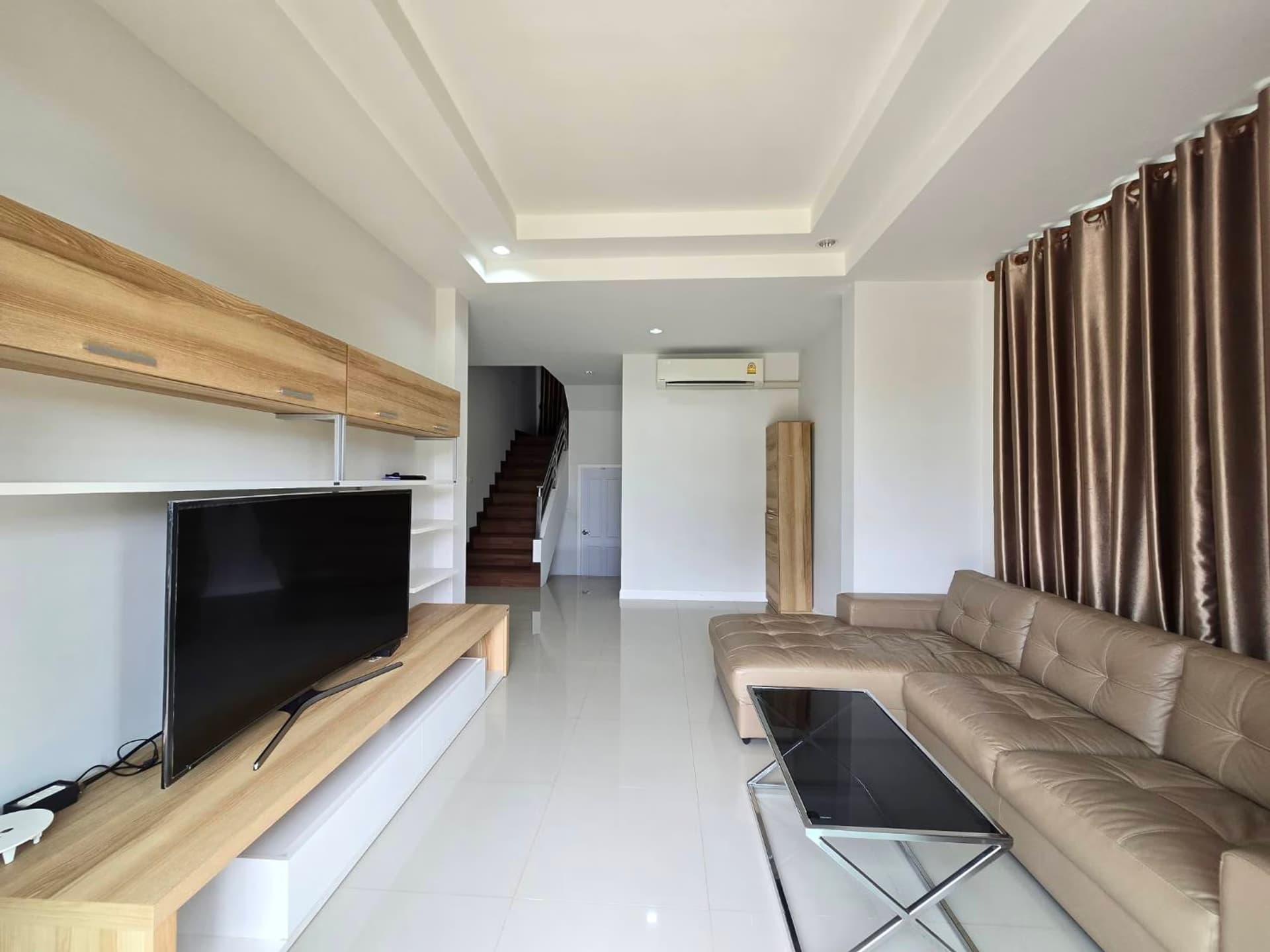 undefined Bed House for Rent in San Kamphaeng - Image 2