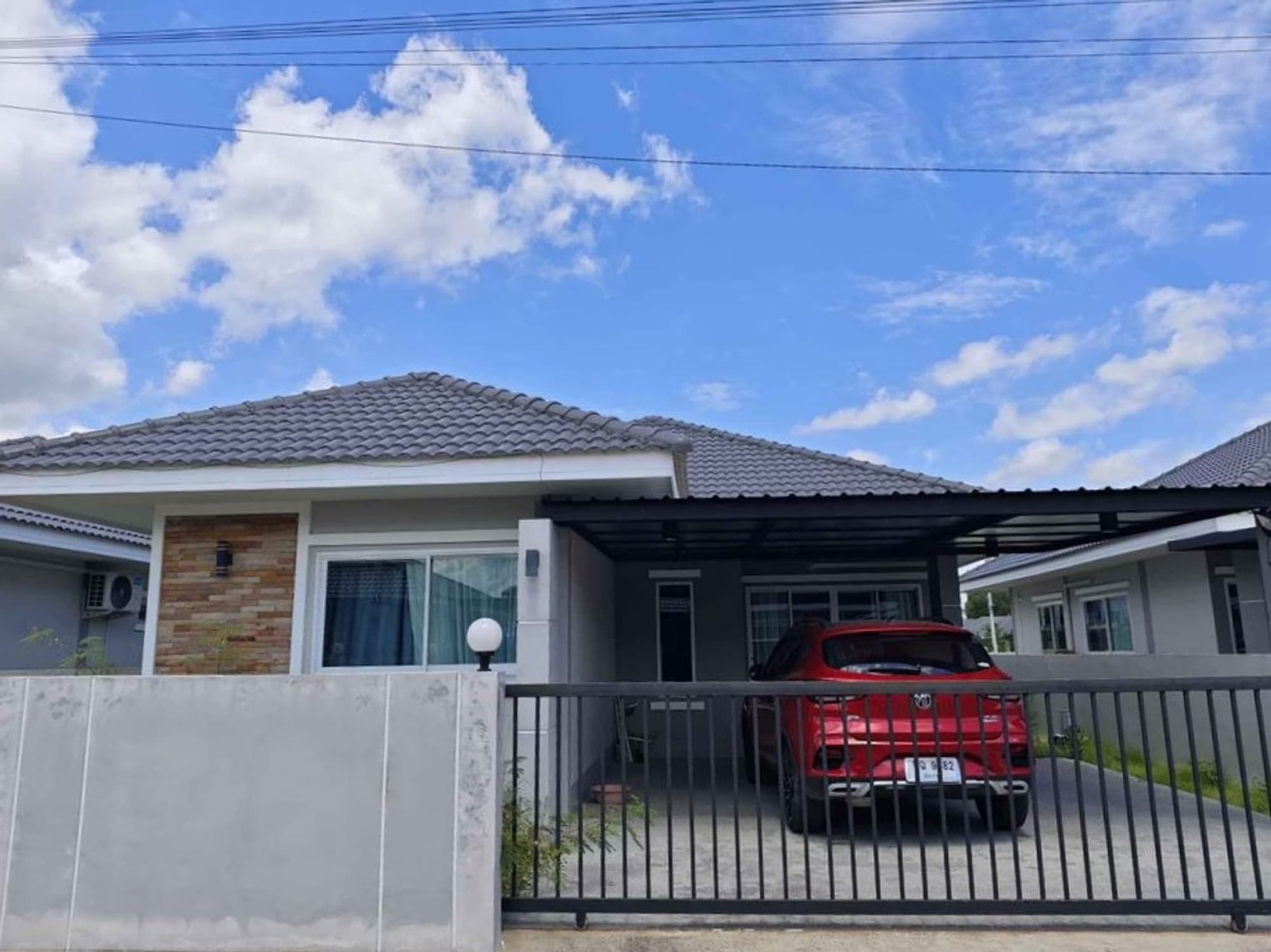 3 Bed House for Rent in Hang Dong - Image 1