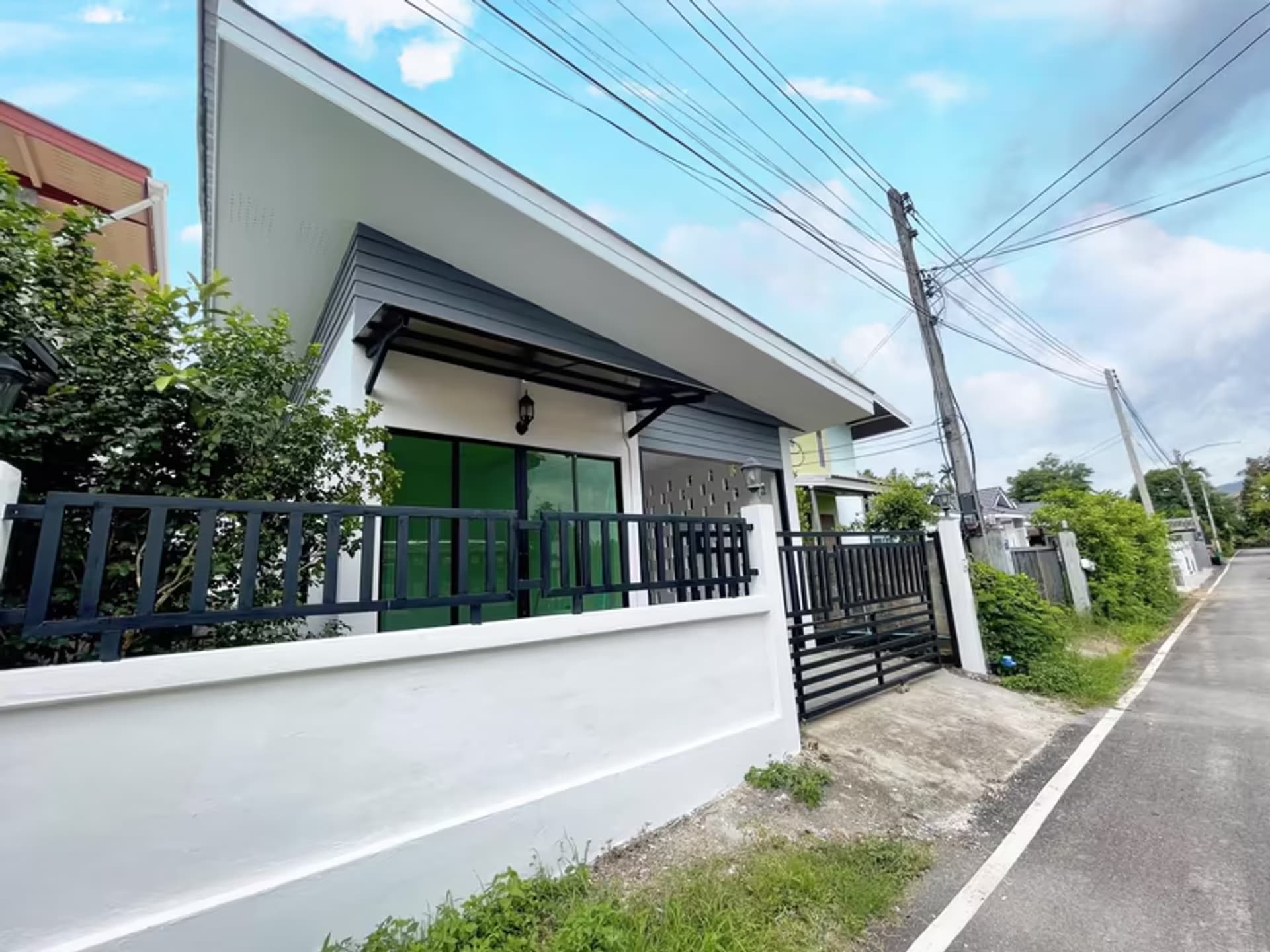 2 Bedroom House - Image 12
