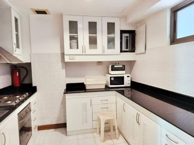2 Bed Condo for Sale in Watthana