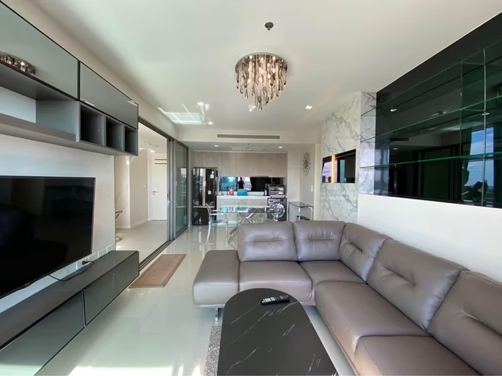 Condo for Rent at StarView - Image 11