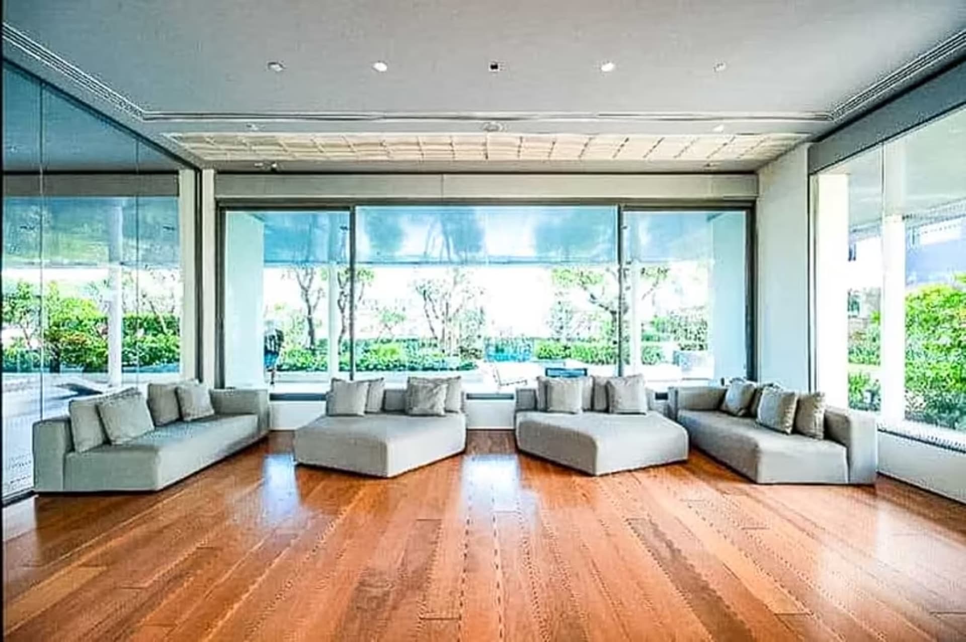 2 Bedroom Condo for Sale at Room Sukhumvit 62 - Image 4
