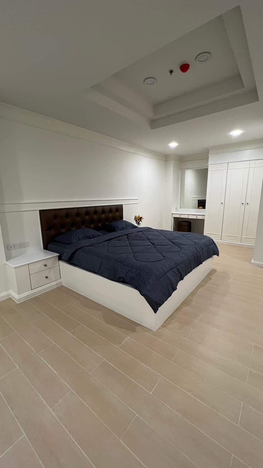 Condo for Rent at M TOWERS - Image 9