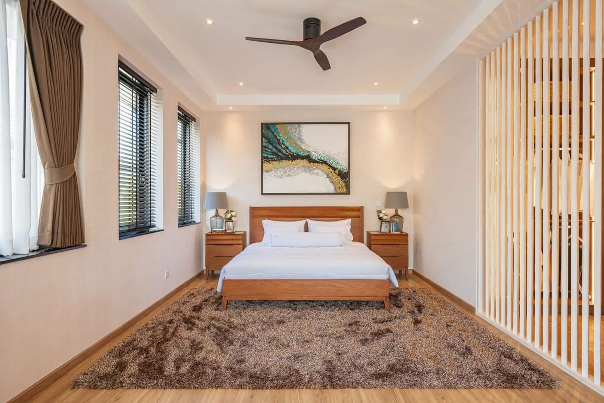5 Bed House for Sale in Hang Dong - Image 11