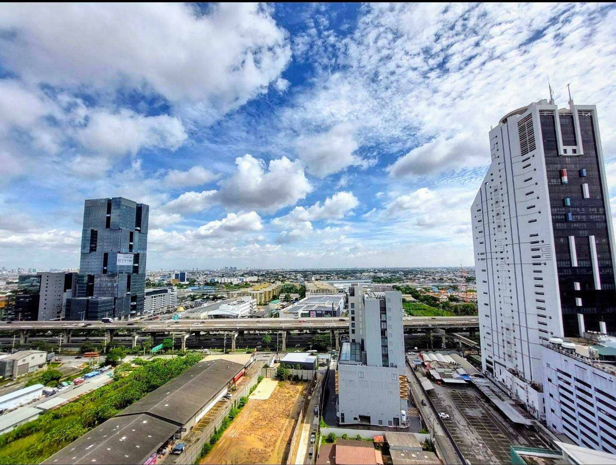 undefined Bed Condo for Sale in Bang Na - Image 5