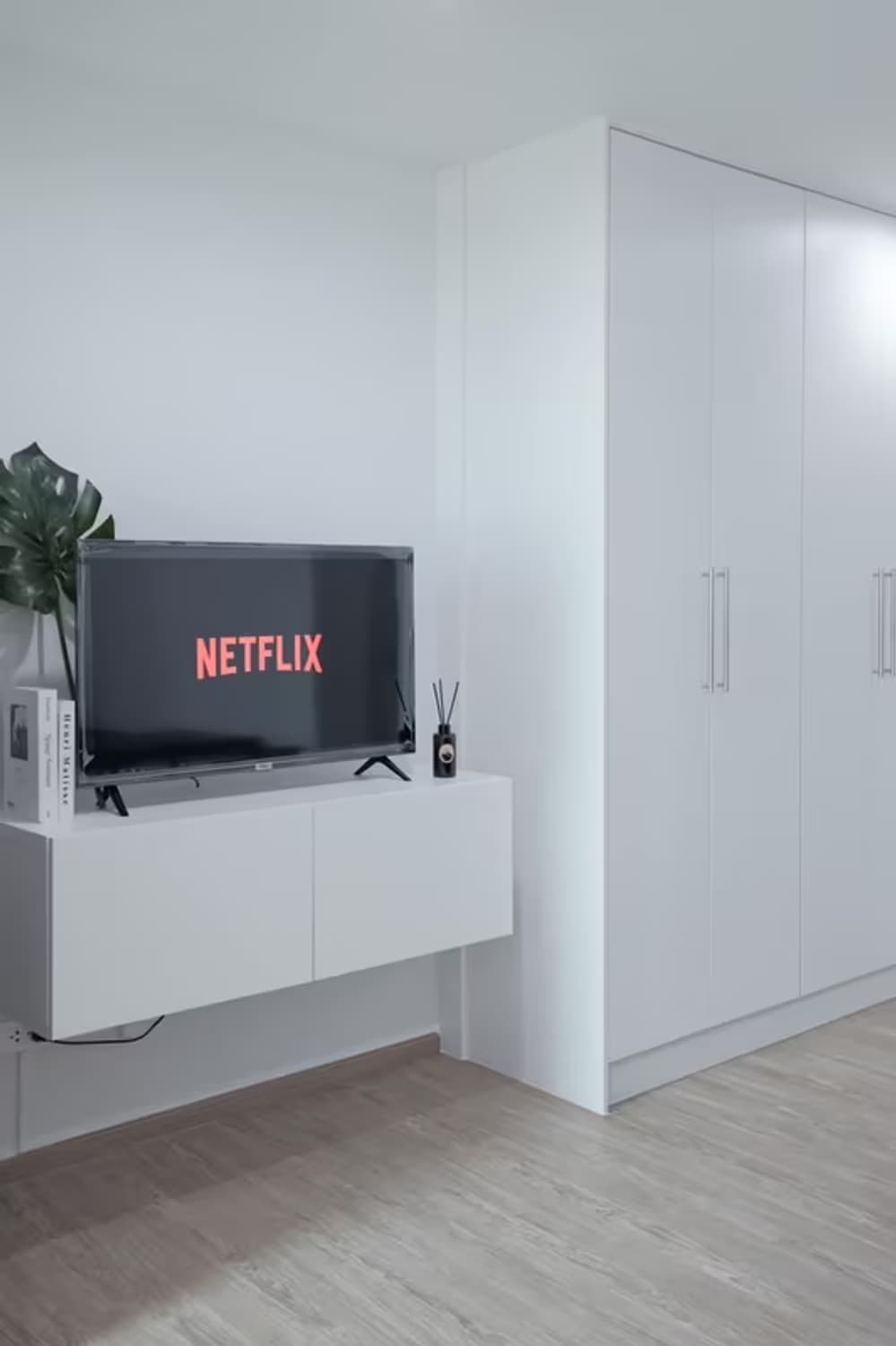 1 Bedroom Condo - Image 3