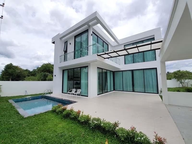 4 Bed House for Rent and Sale in Hang Dong