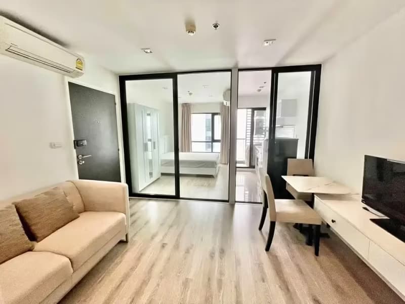 1 Bedroom Condo