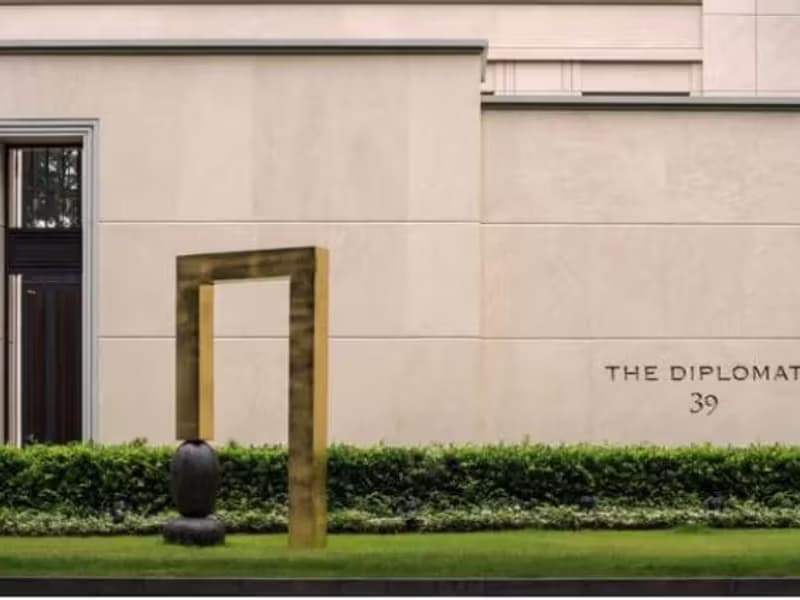 Condo for Rent at The Diplomat 39