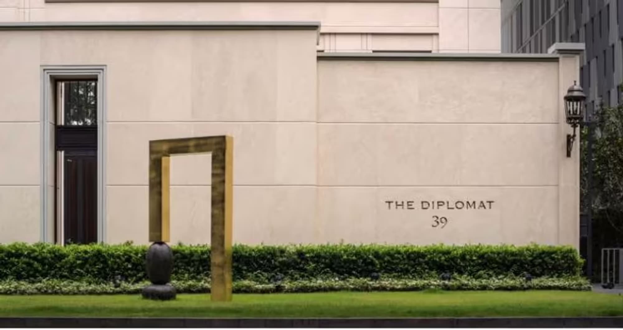 Condo for Rent at The Diplomat 39 - Image 8
