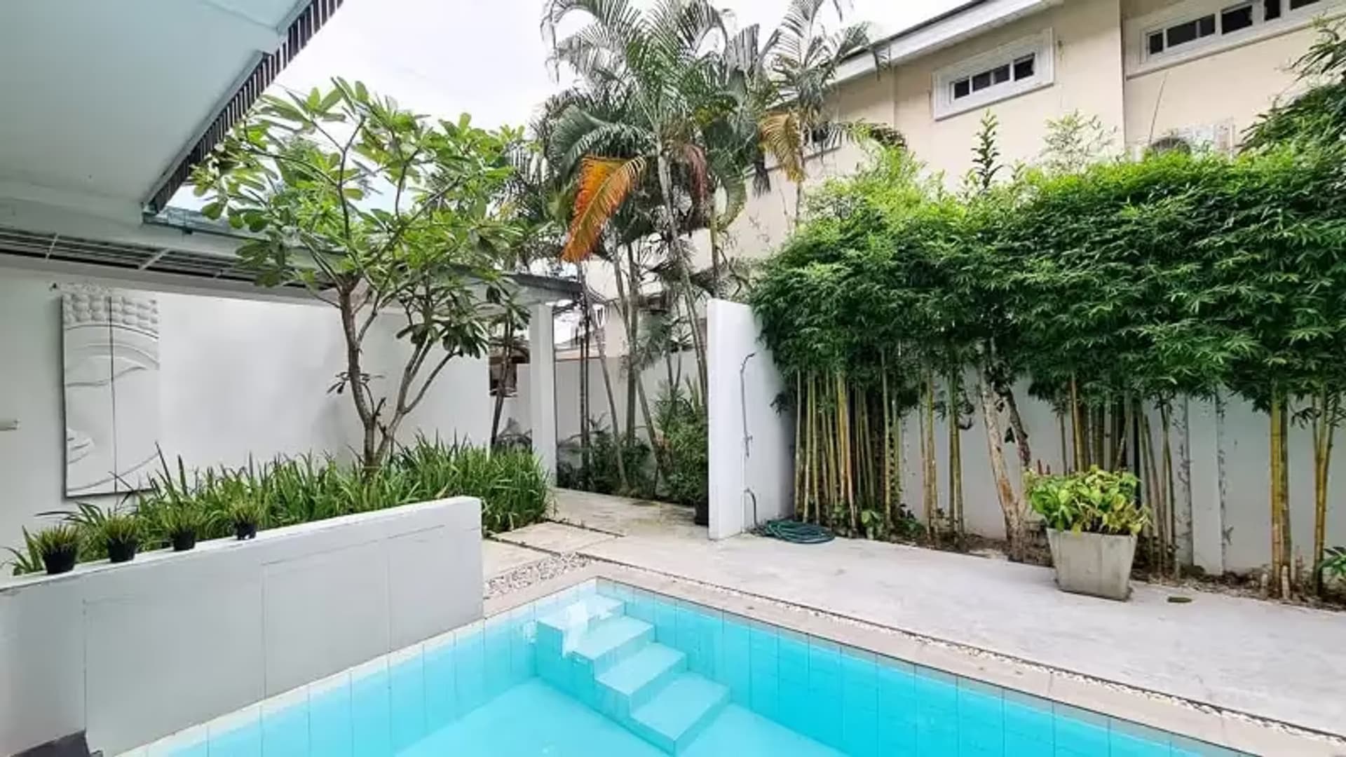 4 Bedroom House - Image 18