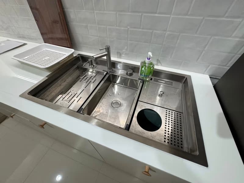 1 Bed Condo for Rent and Sale in Huai Khwang