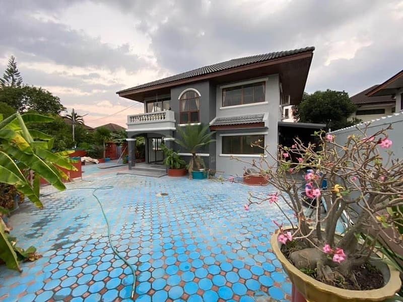 4 Bed House for Rent in San Sai District