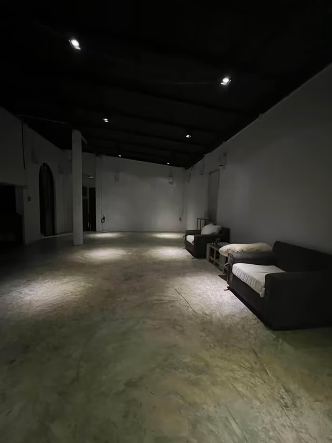 2 Bedroom House - Image 8