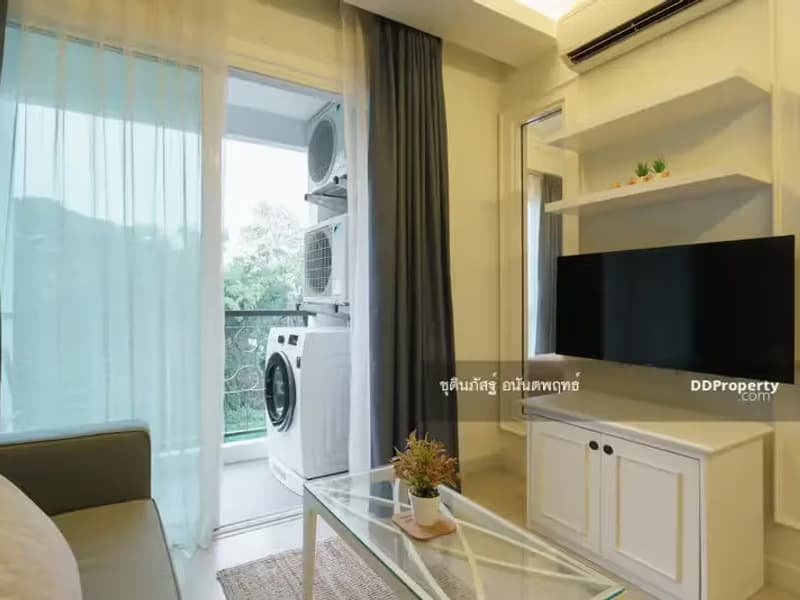 1 Bedroom Condo
