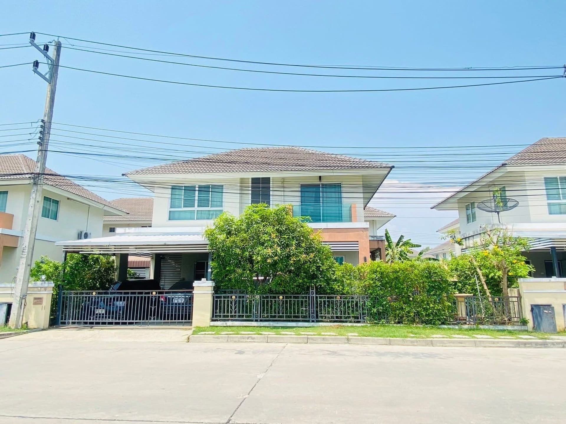 3 Bed House for Rent in Doi Saket - Image 1