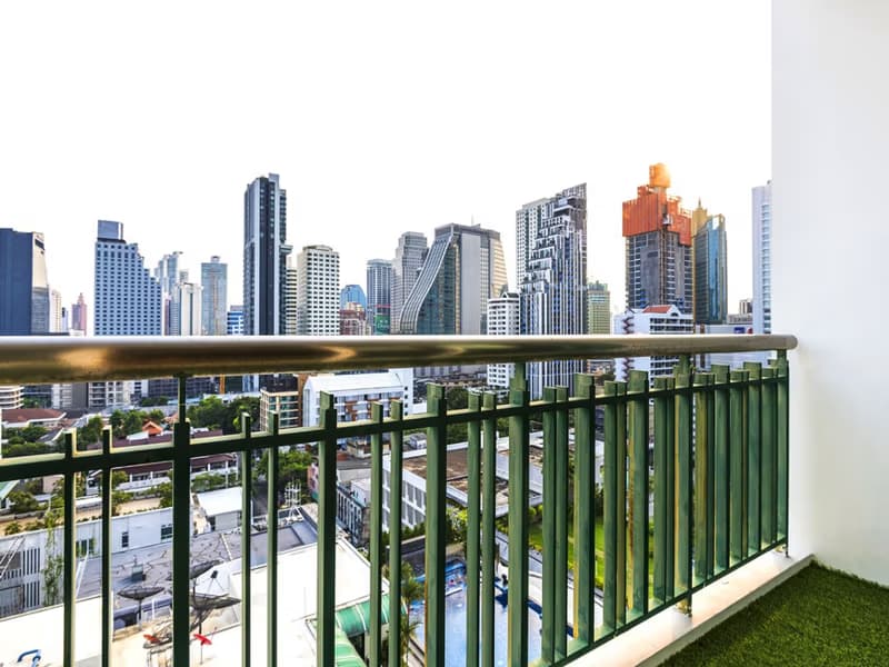 1 Bed Condo for Sale  Near Asok BTS