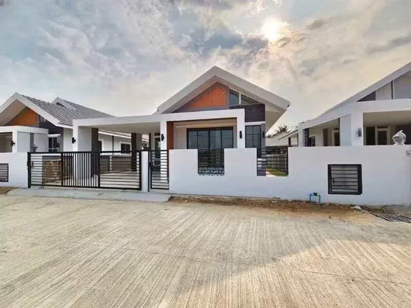 3 Bedroom House