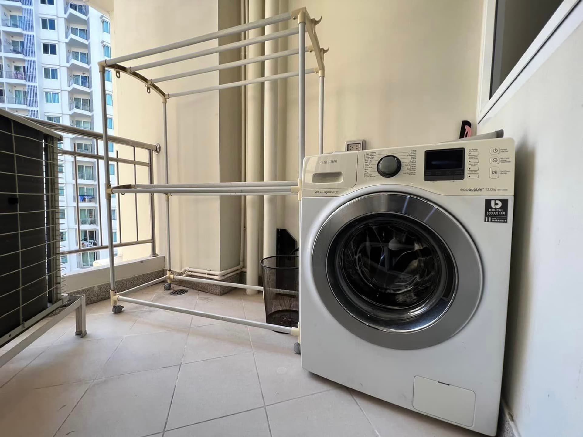 2 Bed Condo for Rent and Sale  Near Thailand Cultural Centre MRT - Image 9