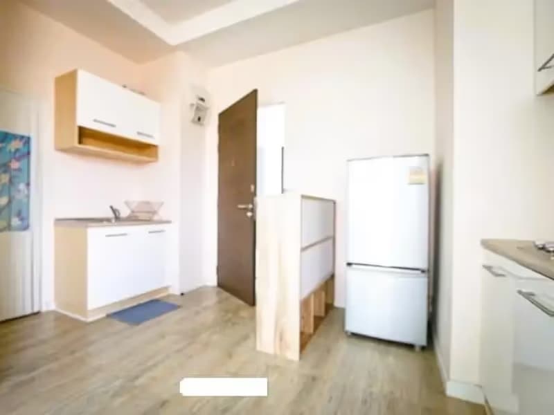 1 Bedroom Condo