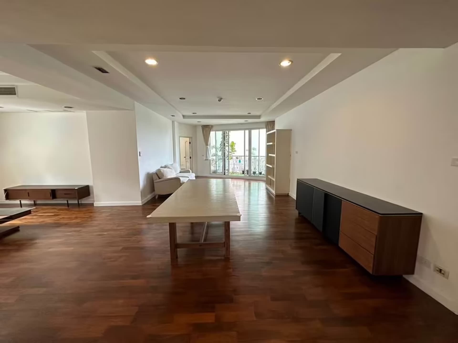 Baan Nunthasiri - Image 5