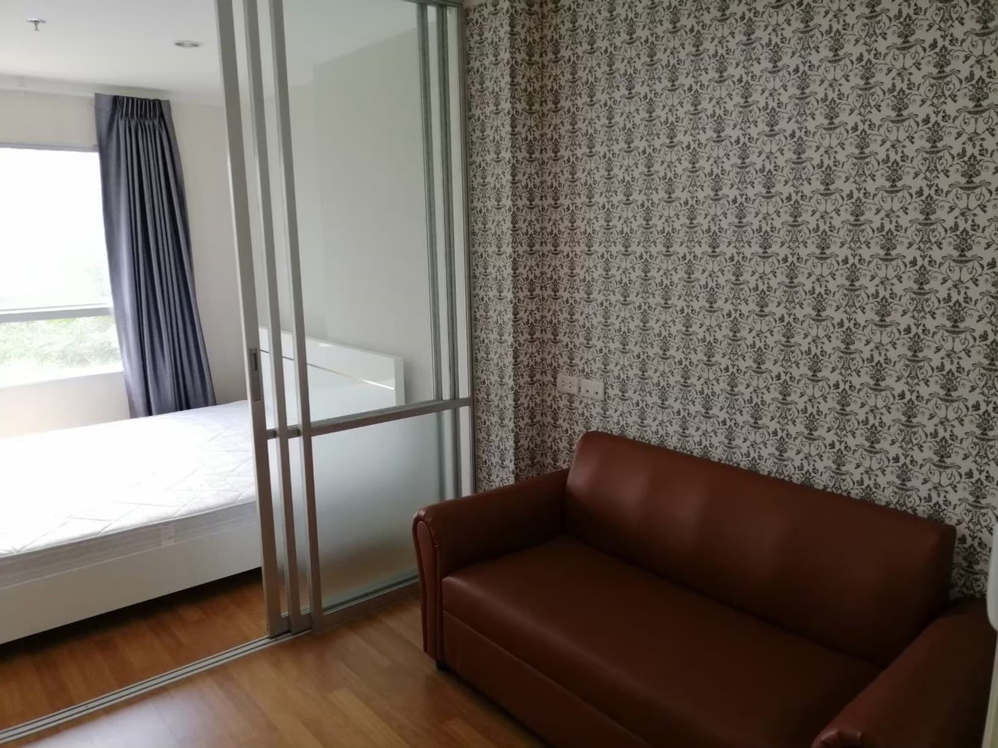 - Image 5
