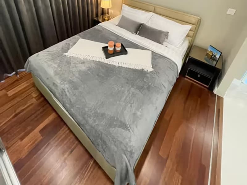 1 Bedroom Condo