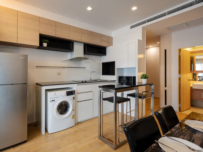 Condo for Sale at Noble Reveal