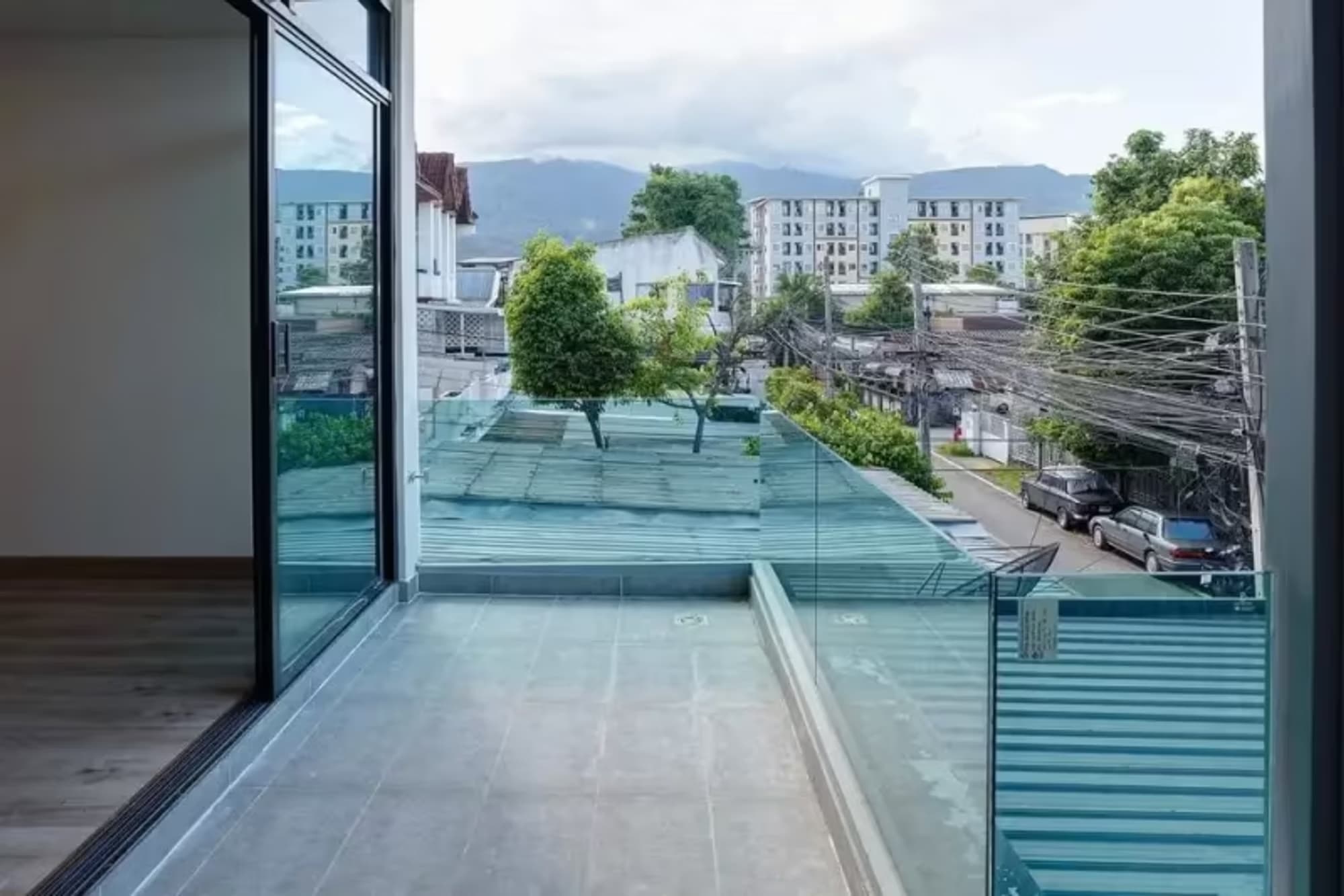 3 Bedroom House - Image 4
