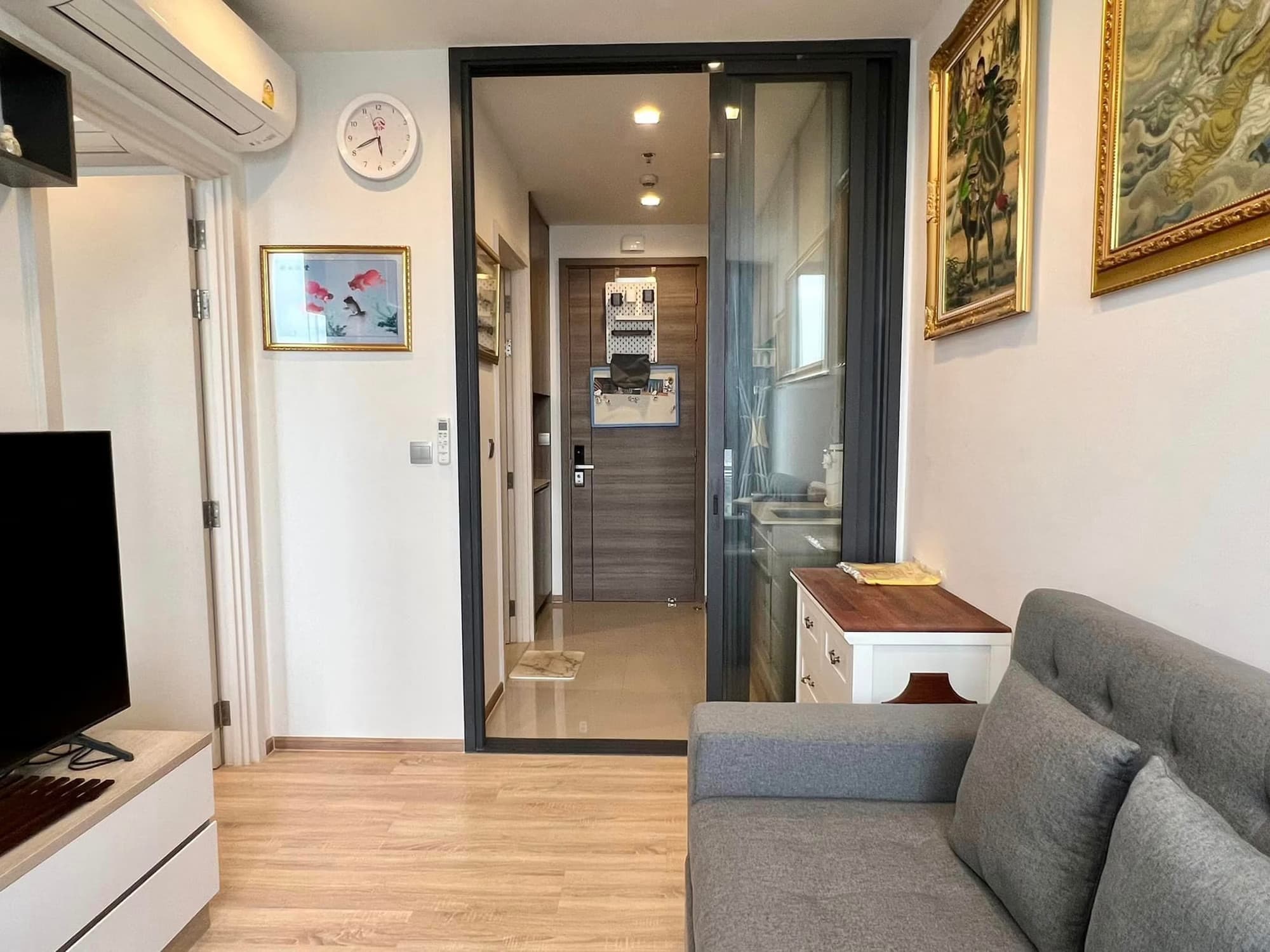 Condo for Rent at The LINE Phahon-Pradipat - Image 4