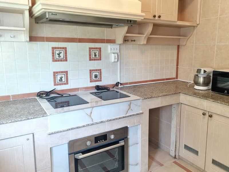 7 Bed House for Rent and Sale in Hang Dong