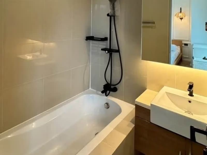 2 Bed Condo for Rent in Khlong Toei