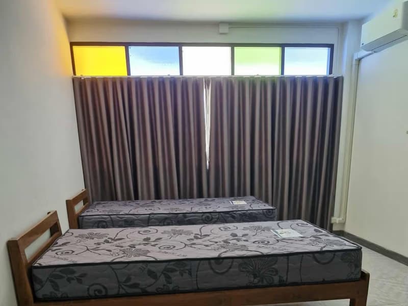 6 Bed House for Rent and Sale in Hang Dong