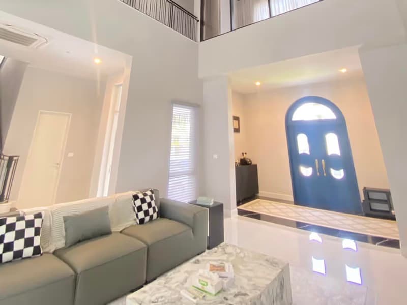 detached_house