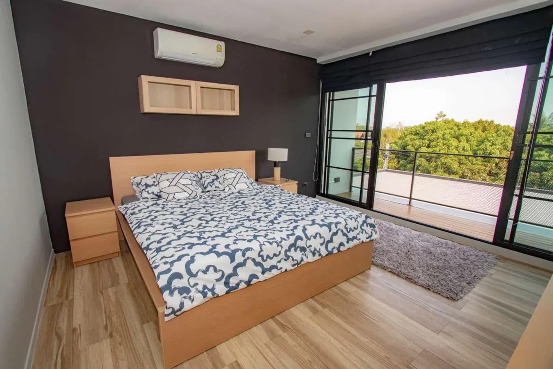 Contemporary 5-Bedroom House for Sale near Kad Farang - Image 22