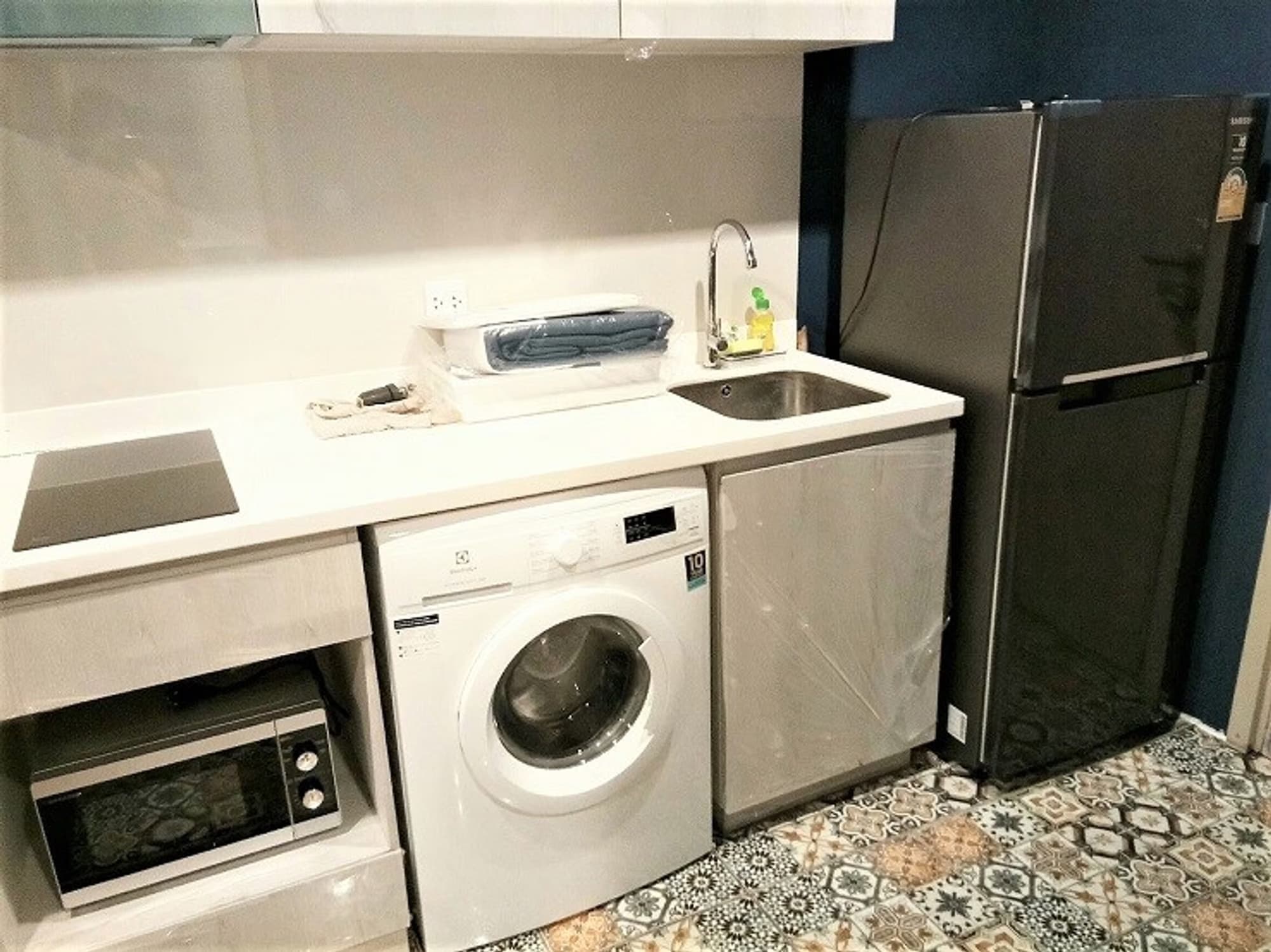 1 Bed Condo for Rent in Pathum Wan - Image 3