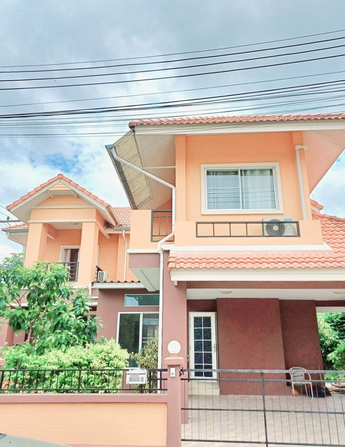 3 Bed House for Rent and Sale in undefined - Image 1