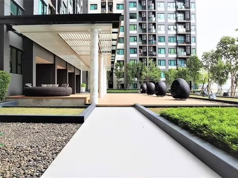 Condo for Sale at Life Asoke