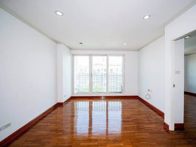 Condo for Sale at Baan Siri Sathorn