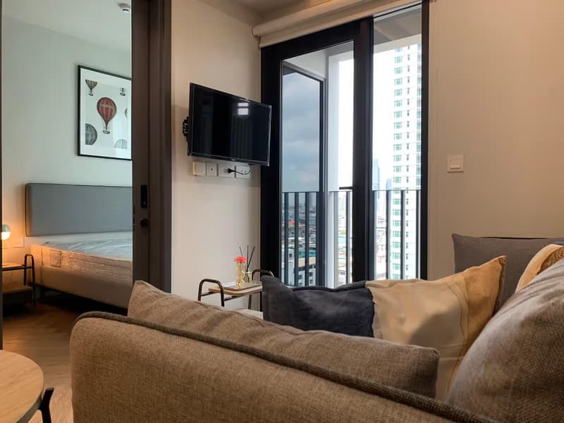 1 Bed Condo for Rent and Sale in Bang Rak