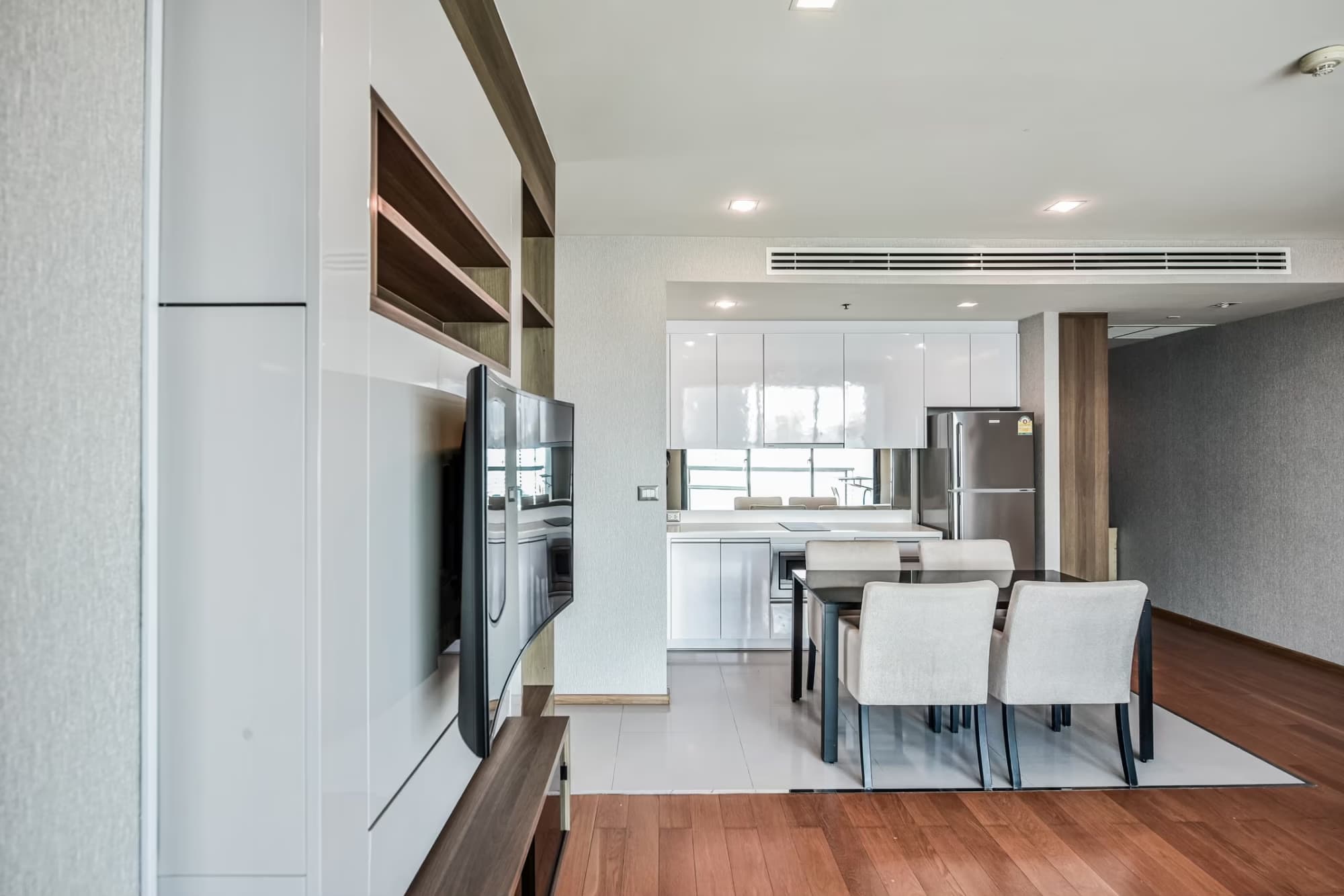 2 ห้องนอน Condo สำหรับ จำหน่าย ใน Bang Rak - Image 15