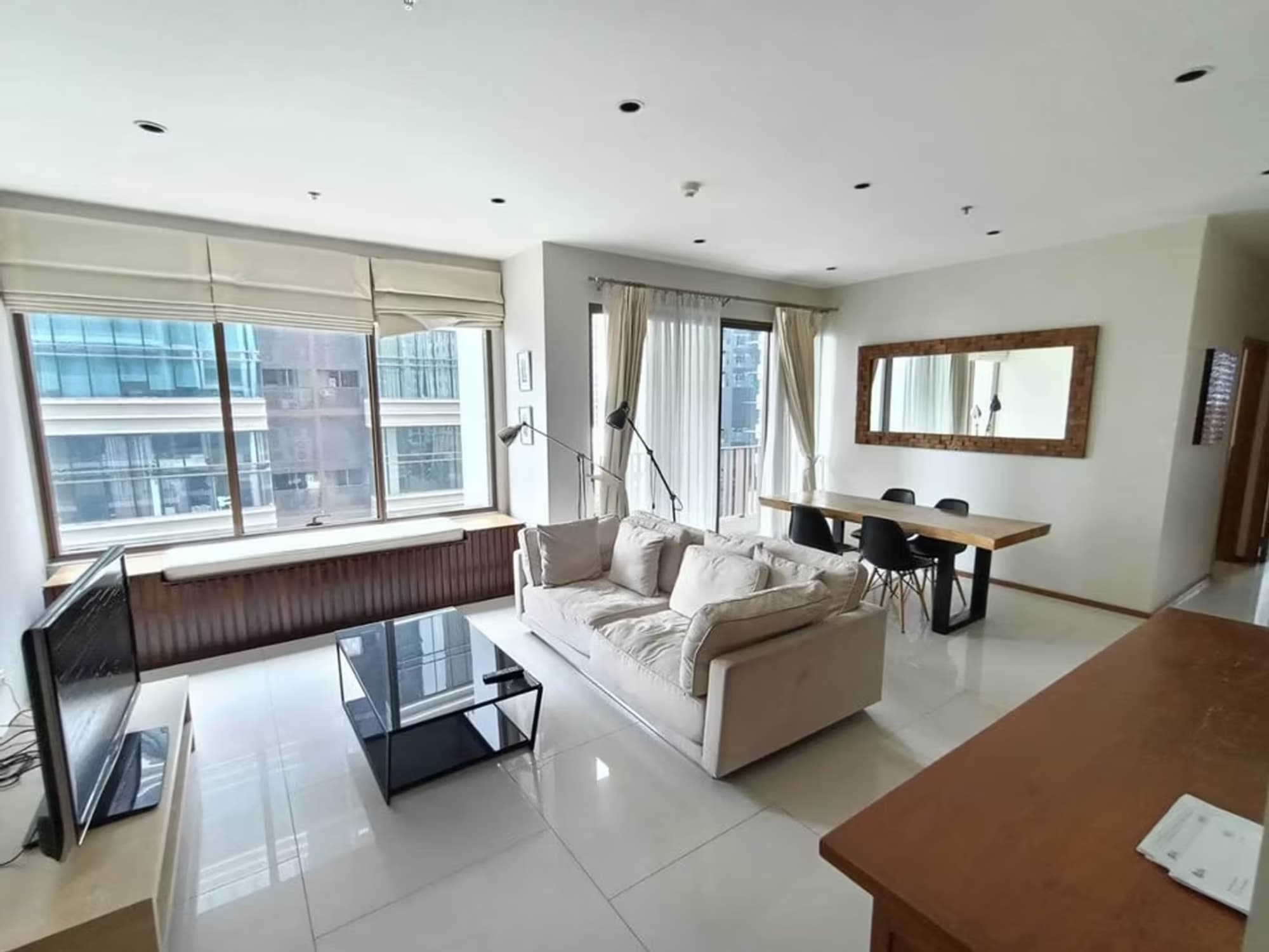 Condo for Rent at The Emporio Place - Image 2