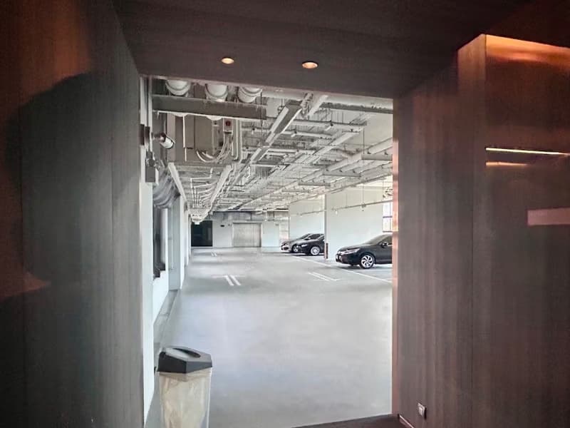 1 Bed Condo for Rent  Near Ratchadamri BTS
