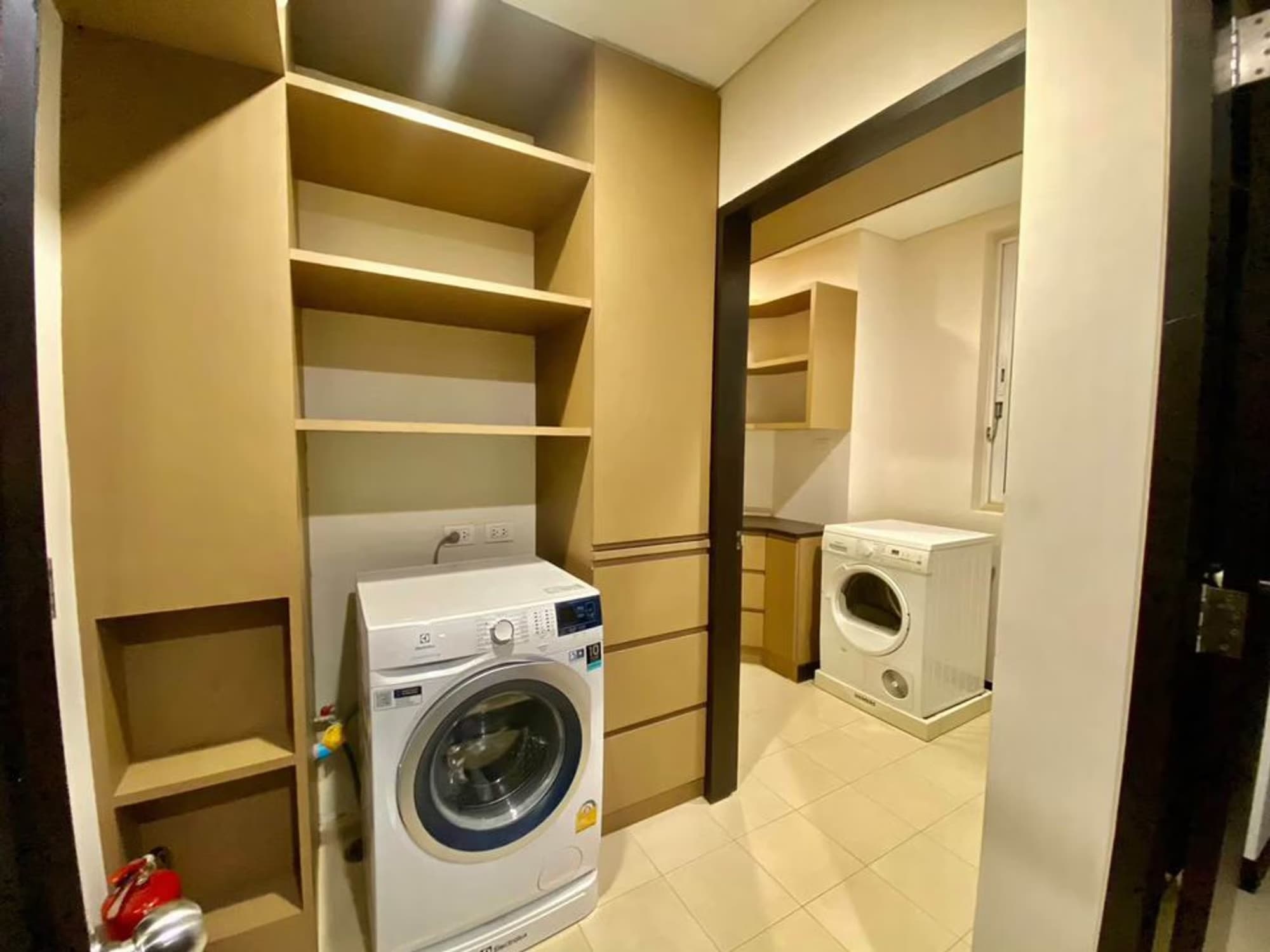 Condo for Rent at The Park Chidlom - Image 9
