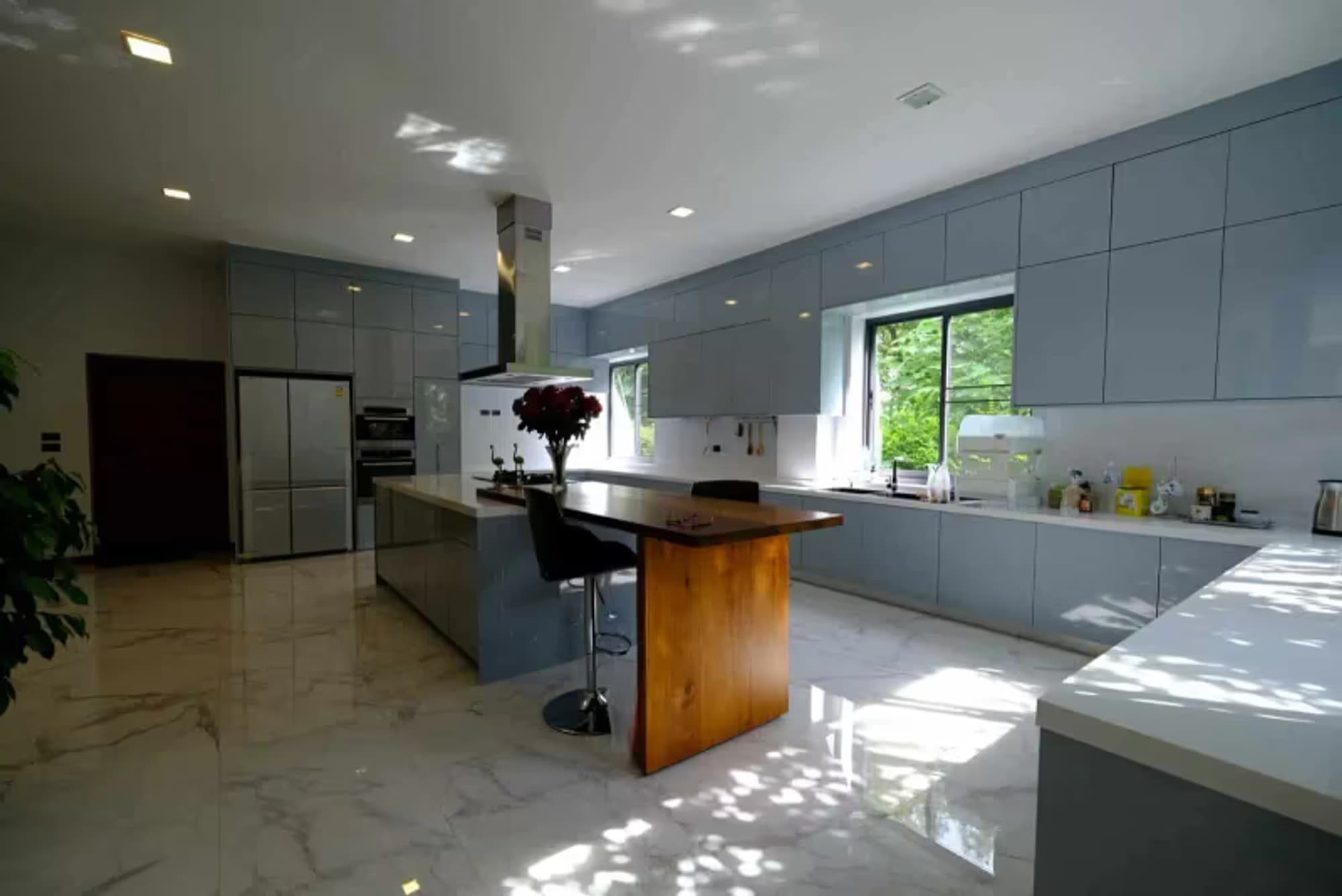 4 Bedroom House - Image 6