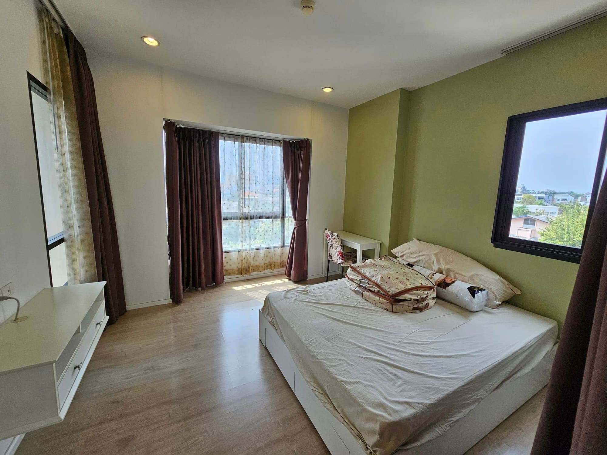 2 Bed Condo for Rent and Sale in Suan Luang - Image 5