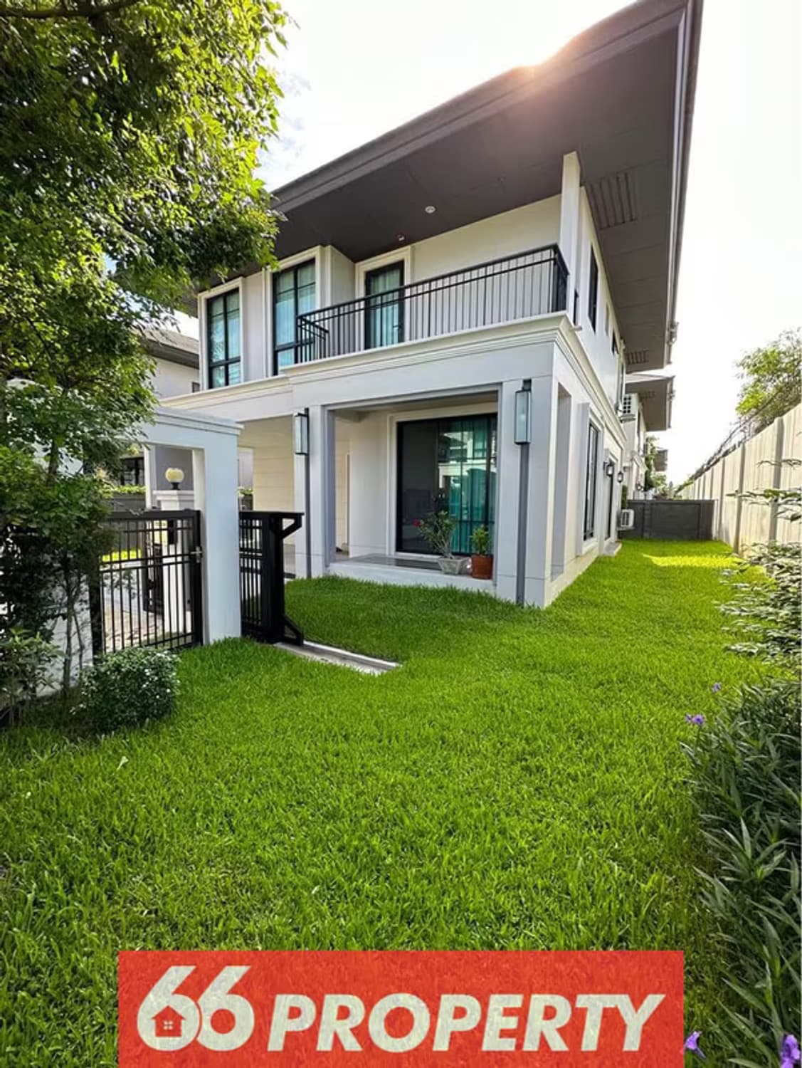 4 Bedroom House - Image 6