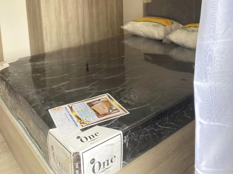 1 Bed Condo for Sale in undefined