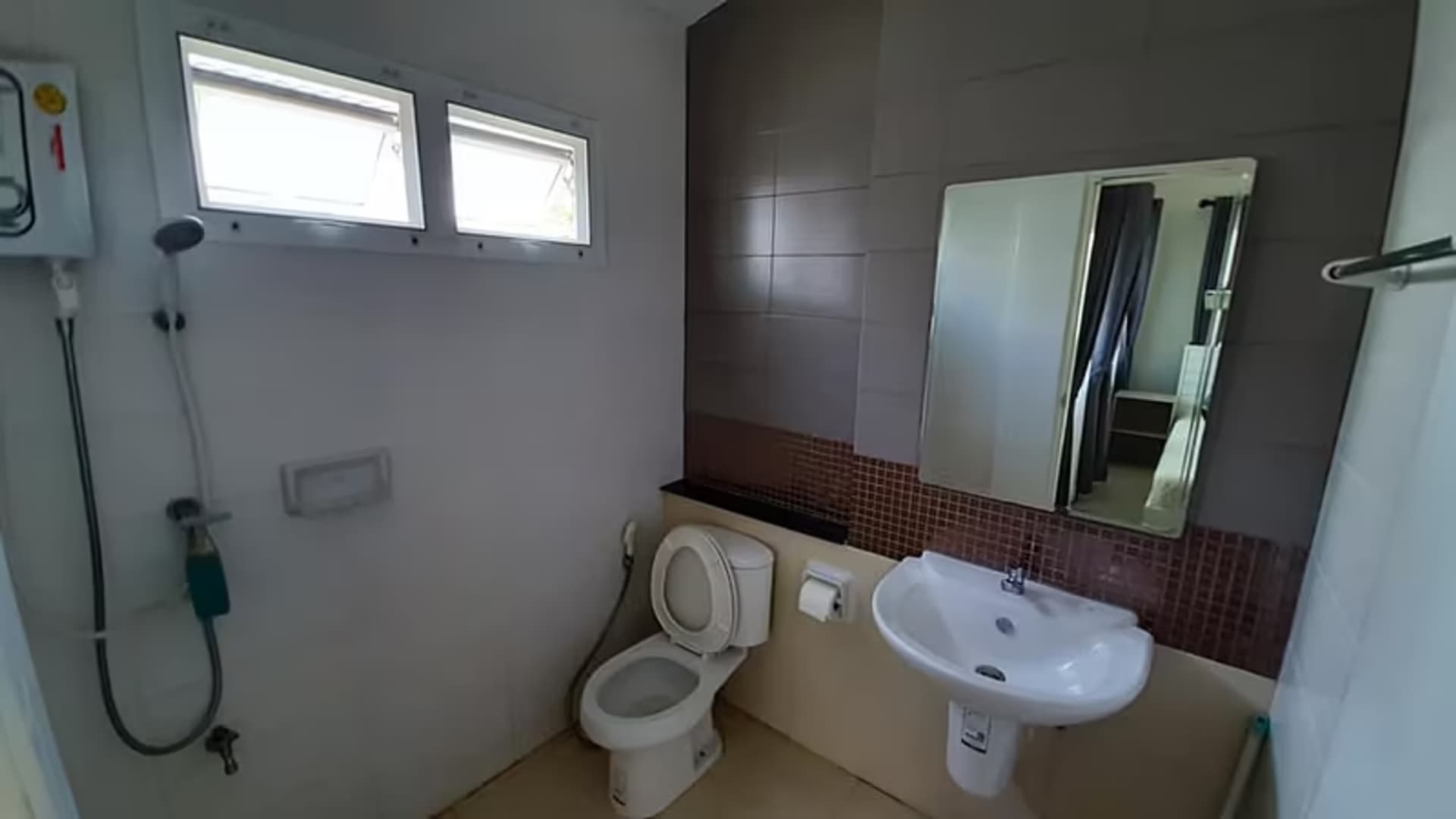 House for Rent in San Phi Suea, Mueang Chiang Mai. - Image 3