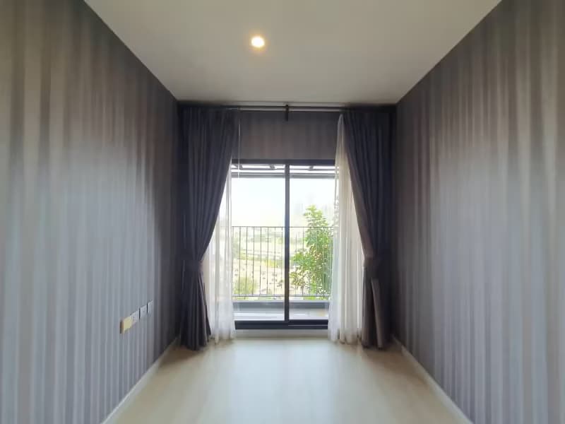 Studio for Sale in Sathon